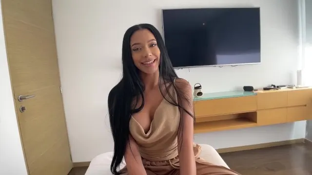 První casting s hezkou latinkou v pov stylu