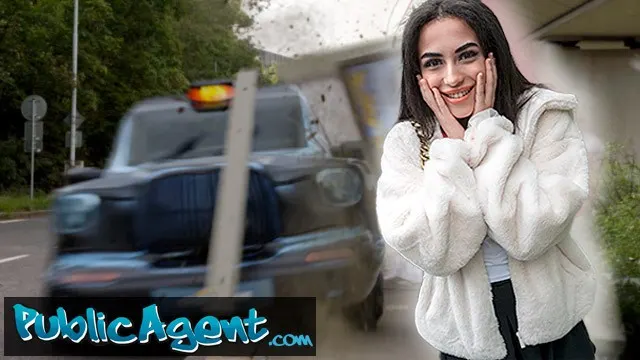 Rychlý prachy – Public Agenta málem přejel Fake Taxi!